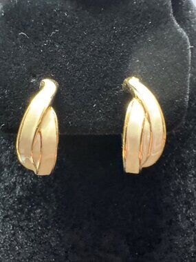 Vintage Monet Gold Tone Clip-On Earrings With Cream Enamel Accents